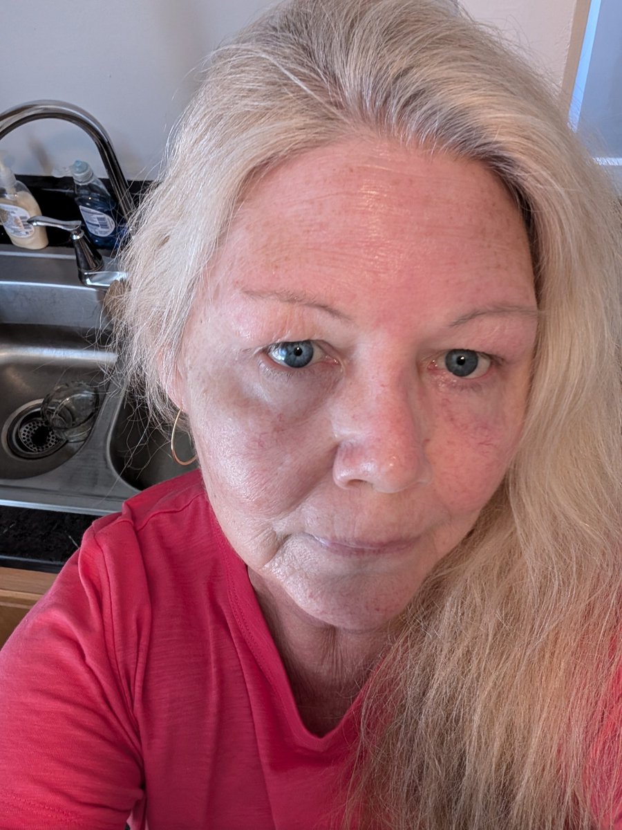 Dishes done . Thinking about what to cook or sandwich night ..