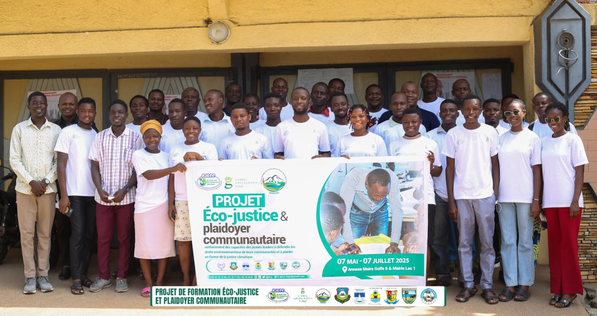 AJECC4's tweet photo. Prochaine étape : cap sur les communes des Lacs 1, 2 et 4 !

Même #énergie, même #ambition : #former, #sensibiliser et #outiller les #jeunes pour qu’ils deviennent des acteurs du changement local.
5/5 https://t.co/be0nOpeXXf