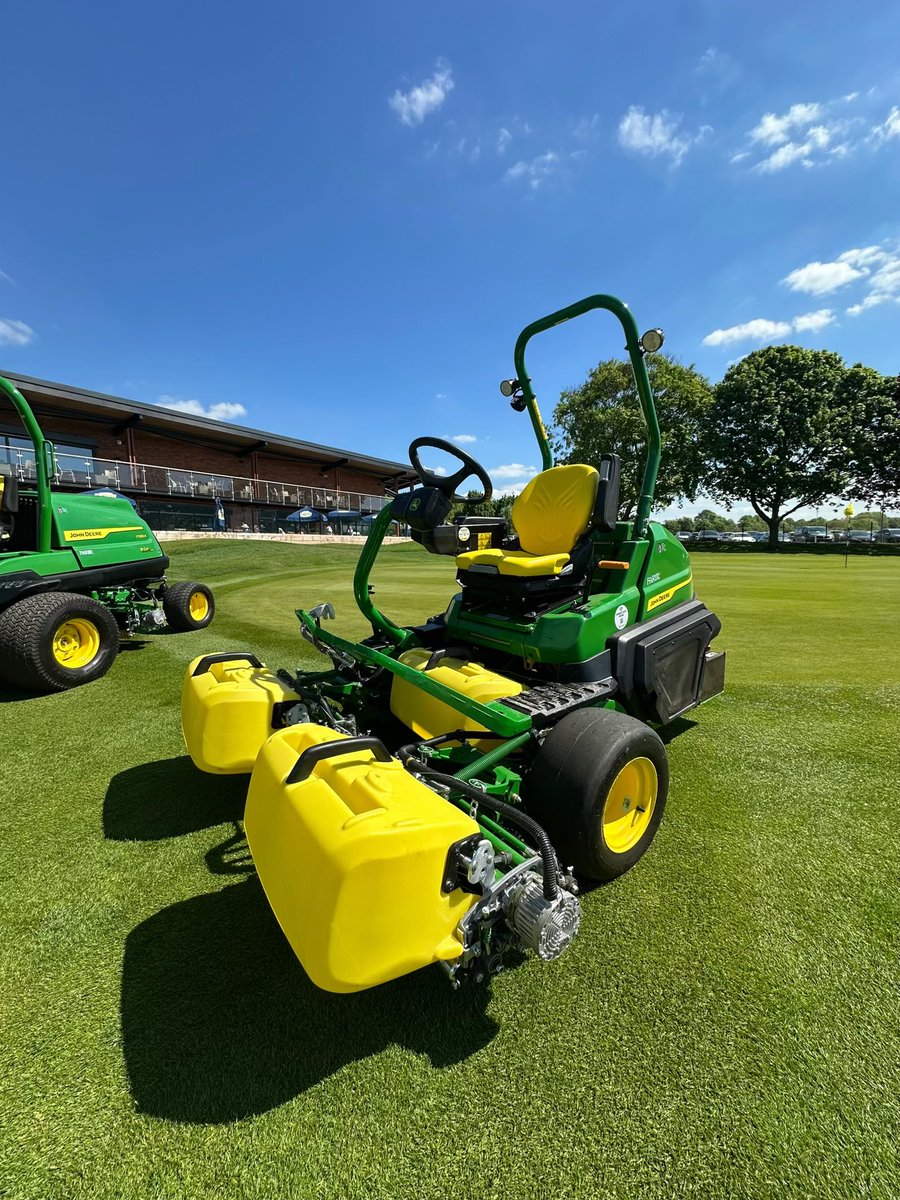 JacobShellis's tweet image. What a cracking way to round off another busy week @LutterworthGolf 

A great afternoon spent with the team installing the following;
•2750E
•7700A E-Cut
•x2 260SLs
•HME transport trailer

A massive thank you to Paul Kendall and the club for renewing their first…