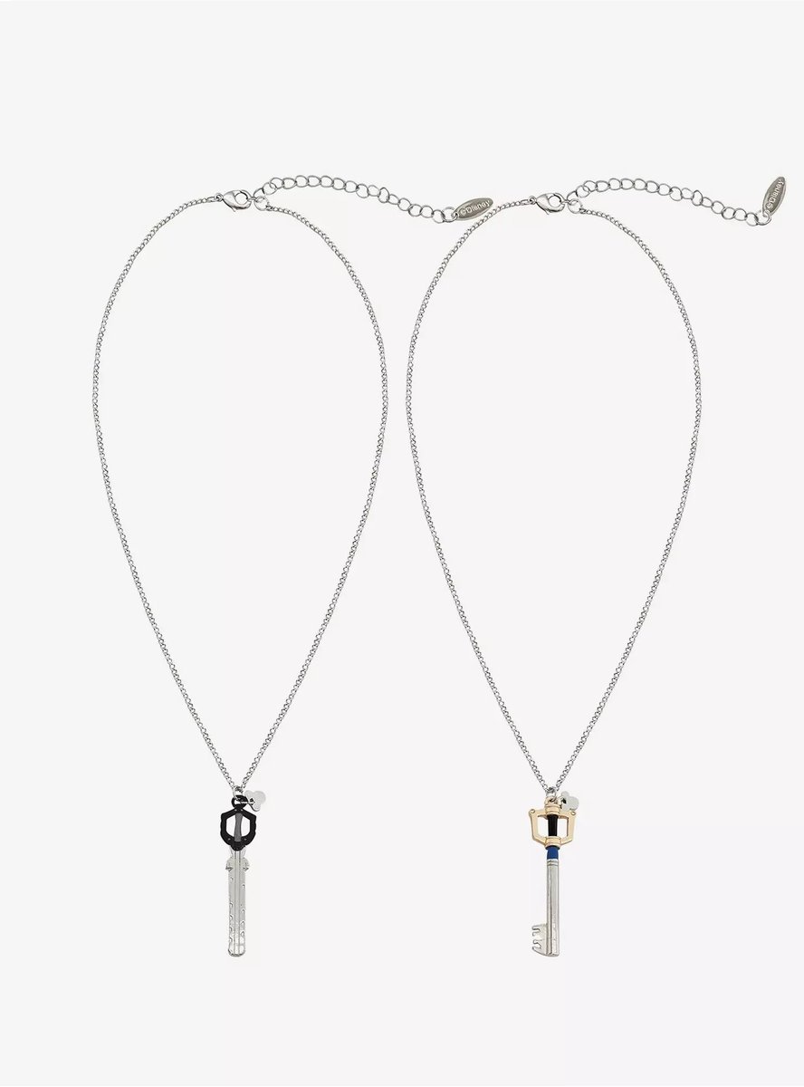 churroz's tweet image. .@HotTopic has added this KINGDOM HEARTS Sora &amp;amp; Riku Keyblade Best Friends Necklace set! #kingdomhearts #キングダムハーツ #KHMerch #_KH

Link: hottopic.com/product/her-un…