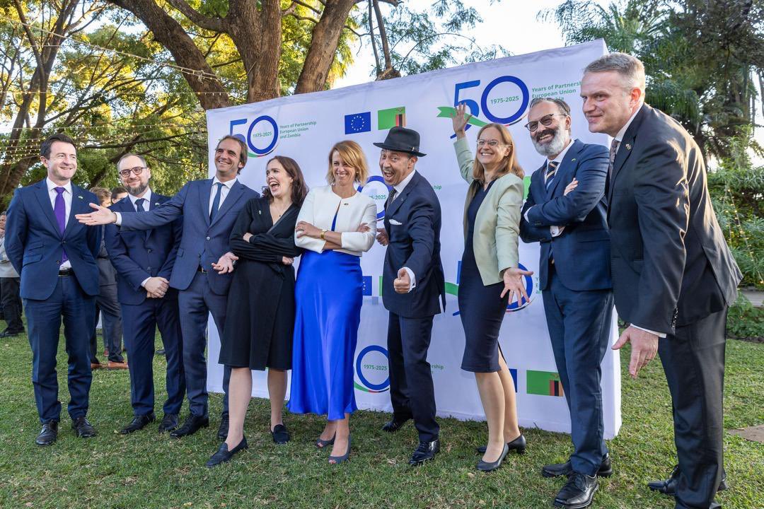 Happy Europe Day from 🇿🇲!

Celebrating a special milestone of 50 years of EU-Zambia Partnership 🇪🇺🇿🇲
in a true #TeamEurope spirit 🤝🎉