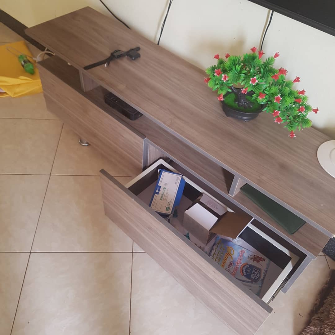 FameBoyofficial's tweet photo. When you think of having the best furniture just think of Adryn furniture, you won't regret 😍 https://t.co/L4XSZH8W2O
