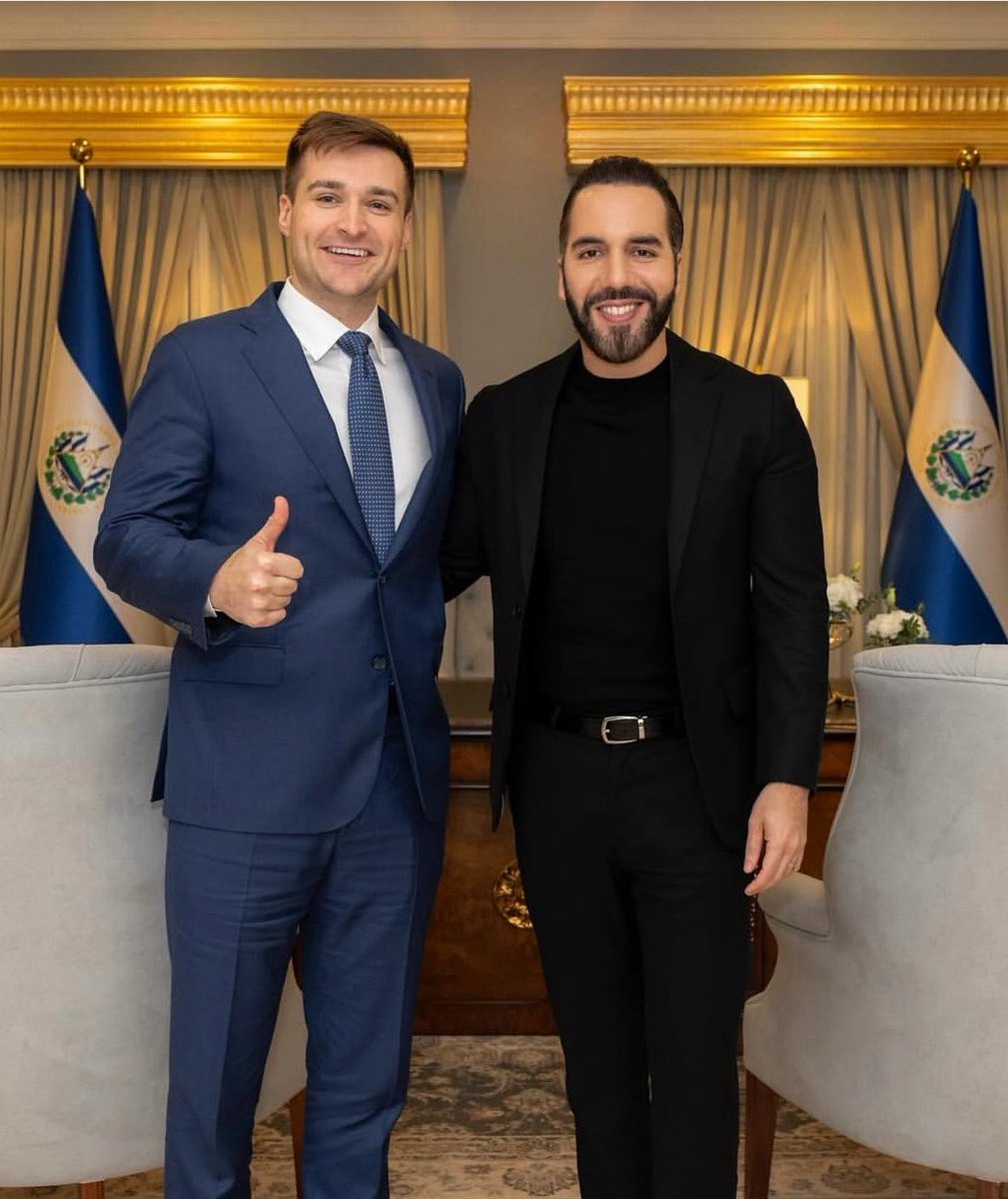 Alex Bruesewitz 🇺🇸 (@alexbruesewitz) on Twitter photo Great spending time at Casa Presidencial in El Salvador with El Presidente <a href="/nayibbukele/">Nayib Bukele</a>. Fun fact: we didn’t drink margaritas with any MS-13 gang members.
🇺🇸🇸🇻 Great spending time at Casa Presidencial in El Salvador with El Presidente <a href="/nayibbukele/">Nayib Bukele</a>. Fun fact: we didn’t drink margaritas with any MS-13 gang members.
🇺🇸🇸🇻