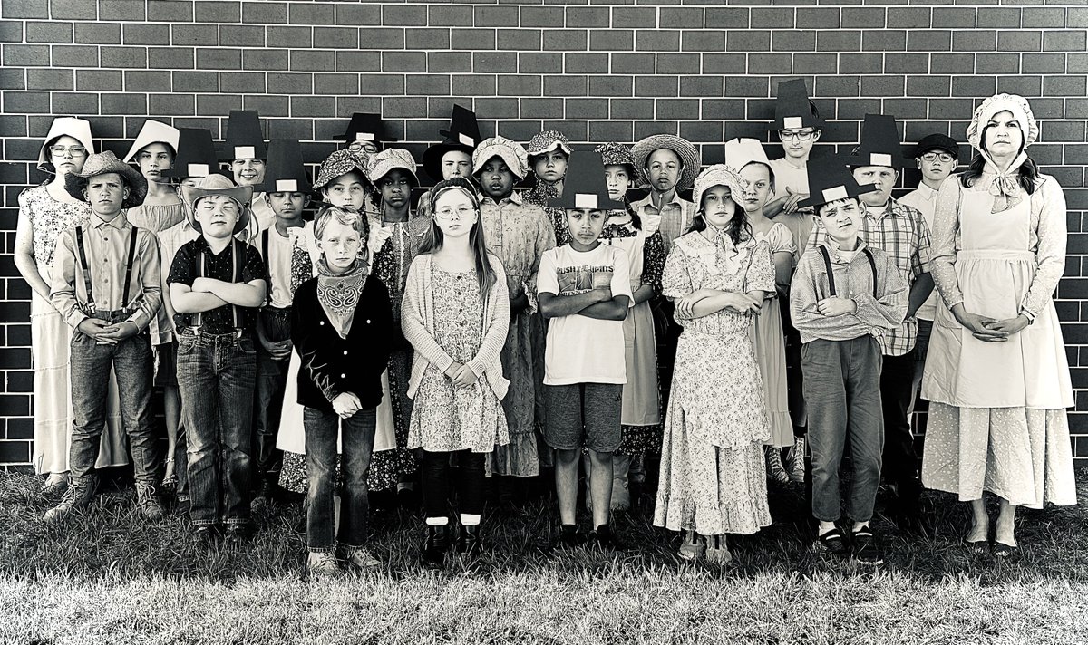 Our 4th graders got a taste of pioneer life today—experiencing what it was like to live like kids in the 1800s! 🐴🪵📚 #PioneerDay #HandsOnLearning #HistoryComesAlive <a href="/BVHawksBPS/">Bellevue Elementary</a> <a href="/BellevueSchools/">Bellevue Public Schools</a>