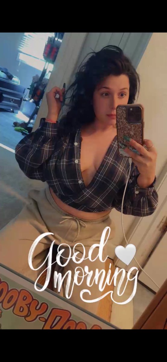 KimmyXplicittt tweet media