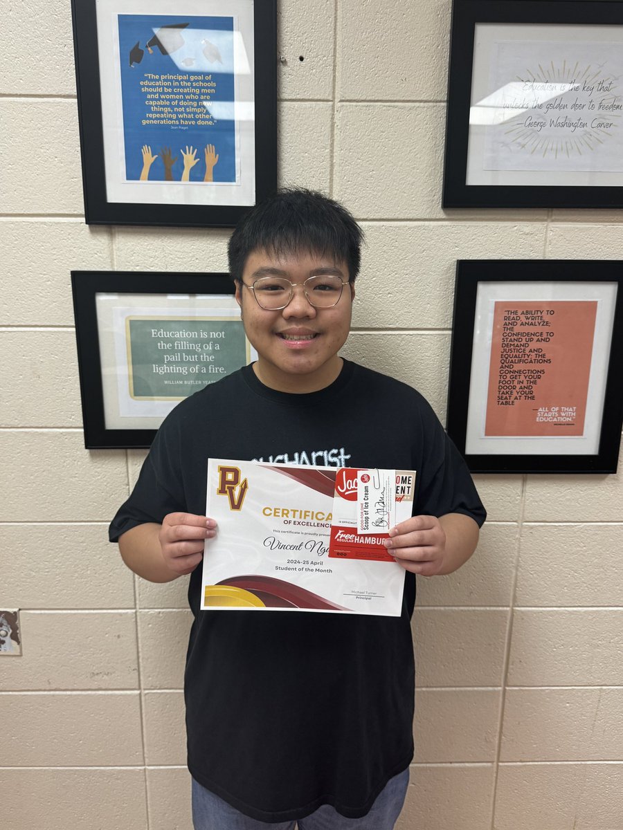 Pinson Valley High School (@pvhigh) on Twitter photo Congratulations to our April Students of the Month! The Junior voting was so close it ended in a tie! We awarded these students just in time for them to join the Student of the Month celebration.
12: Olivia G.
11: Lundon L. & Zaccheaus A.
10: Alyssa R.
9: Vincent N.
<a href="/JEFCOED/">Jefferson County Schools</a> Congratulations to our April Students of the Month! The Junior voting was so close it ended in a tie! We awarded these students just in time for them to join the Student of the Month celebration.
12: Olivia G.
11: Lundon L. & Zaccheaus A.
10: Alyssa R.
9: Vincent N.
<a href="/JEFCOED/">Jefferson County Schools</a>