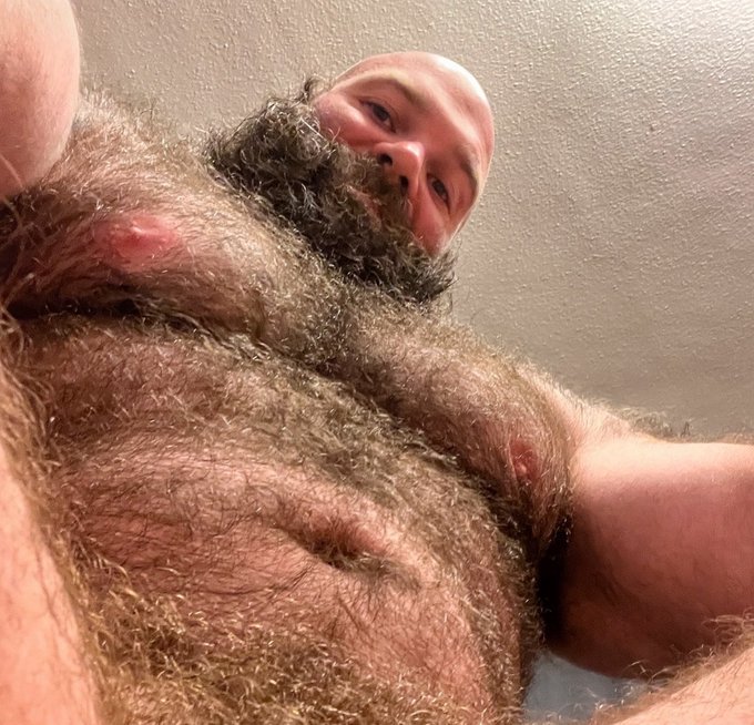 Watch hairy_musclebear's leaked NSFW photo on TwXstars