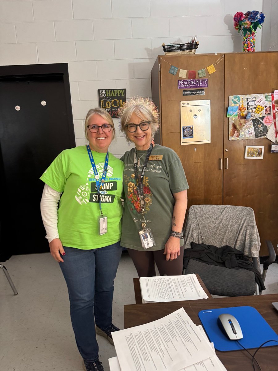 Today, we wear green to promote Mental Health Awareness month. 💙💚💛💚 #StompOutStigma #FCSitsOk2ask4help