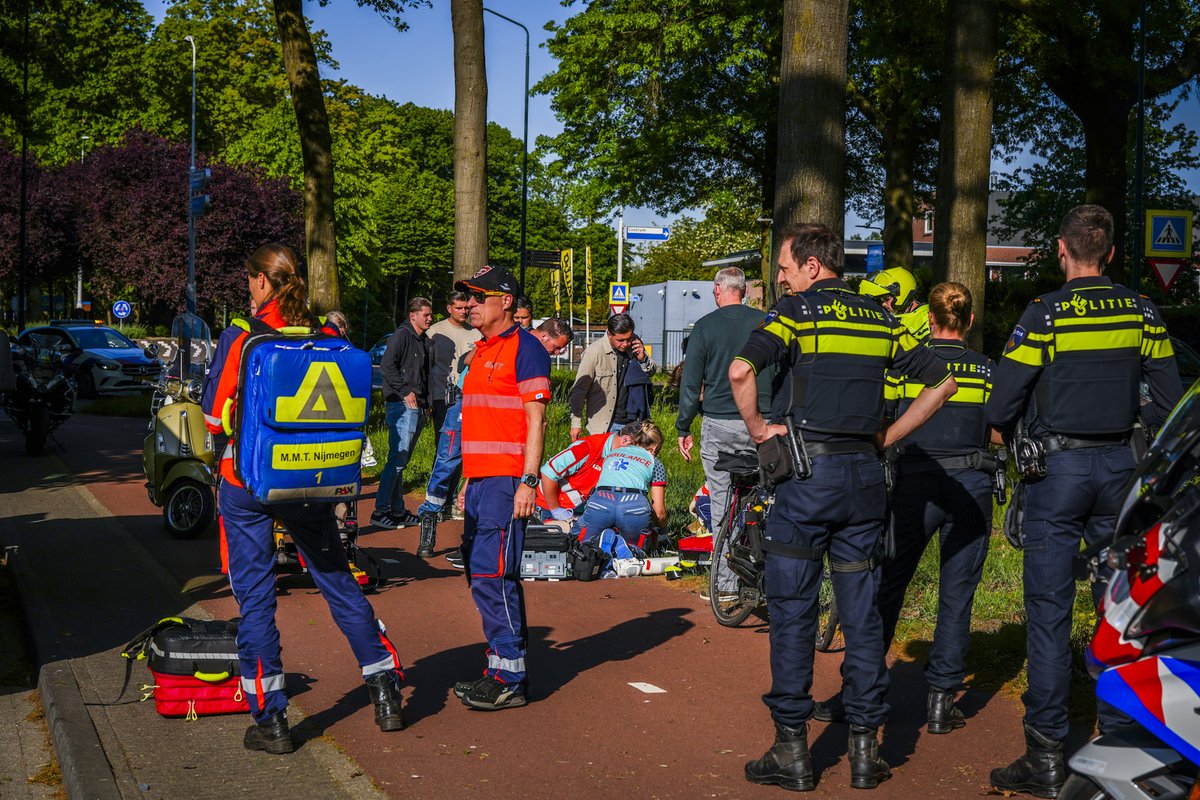 Traumahelikopter geland na ongeval tussen fietser en voetganger