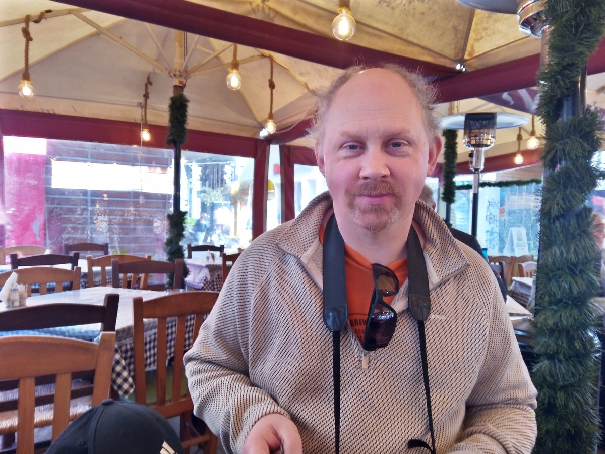 We have learned this evening of the passing of our friend and colleague Aodhan O'Faolain. A true news man, peerless court reporter and a fixture of the Four Courts, he will be greatly missed by everyone at CNI.