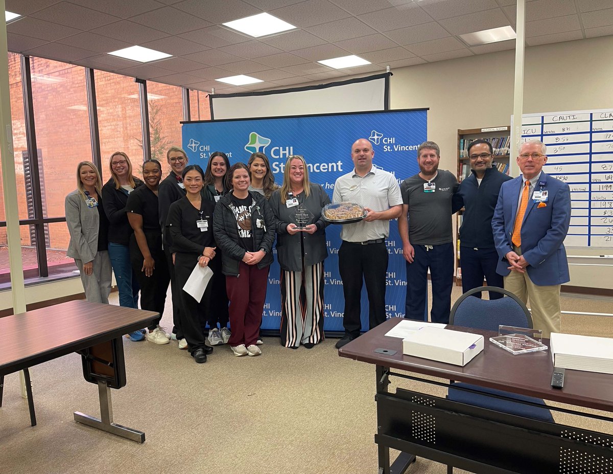 Congratulations to Robbie Ward on receiving the Chick-fil-A Humankindness Award! Robbie helped a bed-ridden patient get married to his partner before a major surgery, bringing joy and peace to someone who needed it most. Thank you, Robbie!

#CHIStVincent #HelloHumankindness