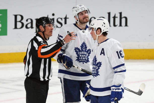 Scouting The Refs on X: "Wes is back... this time with the armbands! Refs  Wes McCauley and Kelly Sutherland are among the eight officials working  tonight's NHL Stanley Cup Playoff games. Friday's