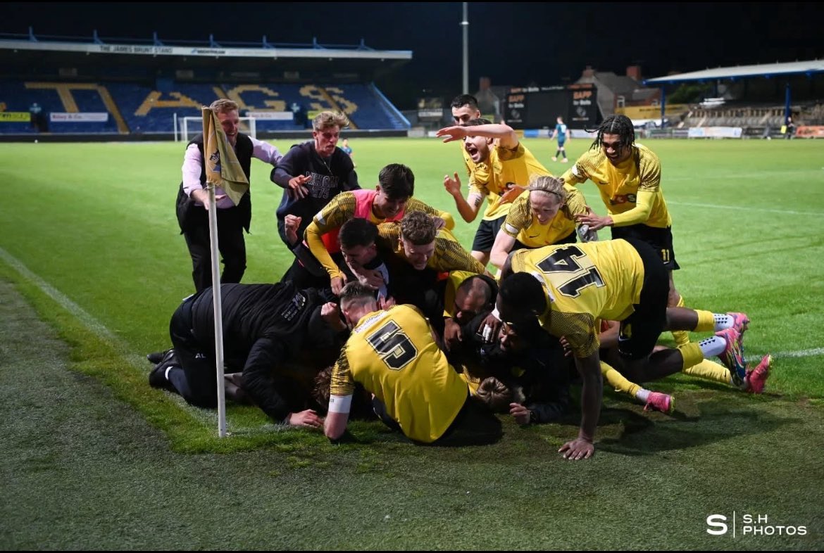 24/25 done✅
Tough decision to leave the boys <a href="/Dunkirk_FC/">Dunkirk F.C</a> but since joining <a href="/HucknallTownFc/">Hucknall Town Football Club</a> the management, staff, players and fans have been class. Can’t thank them enough for the welcome and a great way to round off. 
Roll on the next one ⏳