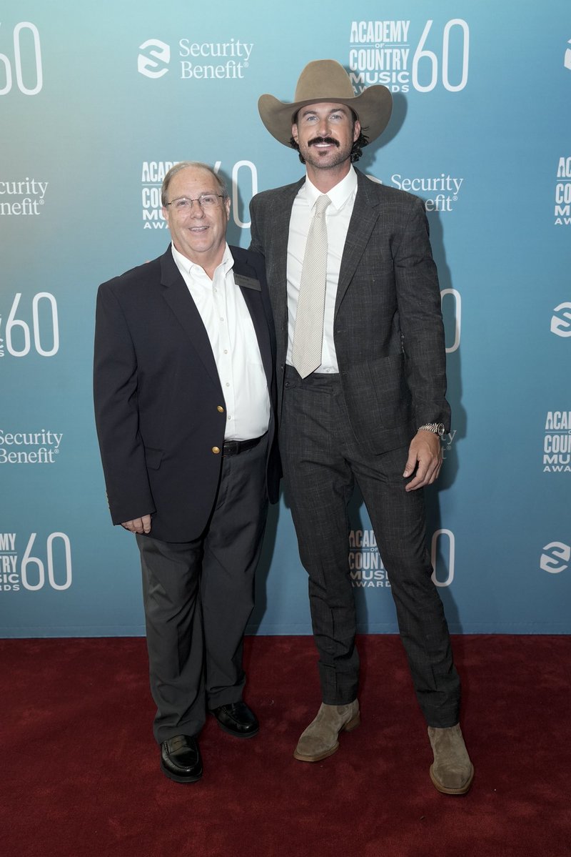 Riley Green (@rileygreenmusic) on Twitter photo Had a great time with Security Benefit before hitting the <a href="/ACMawards/">ACM Awards</a> stage last night 🎉 #ACMawards #ad Had a great time with Security Benefit before hitting the <a href="/ACMawards/">ACM Awards</a> stage last night 🎉 #ACMawards #ad