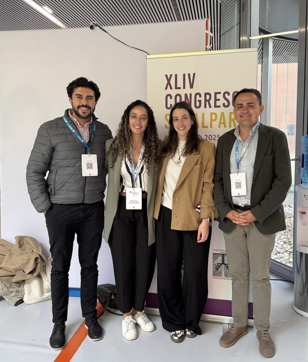 Ángel Cilleruelo (@angelcilleruelo) on Twitter photo Nuestros residentes presentando sus comunicaciones en el XLIV Congreso <a href="/Socalpar/">Socalpar</a> en Palencia ¡Gran trabajo! <a href="/dalfon1/">David Mora</a> <a href="/GenesisIsabelV2/">Genesis Isabel Victoriano</a> <a href="/naticenci/">Natalia Cenci Nizzo</a> Nuestros residentes presentando sus comunicaciones en el XLIV Congreso <a href="/Socalpar/">Socalpar</a> en Palencia ¡Gran trabajo! <a href="/dalfon1/">David Mora</a> <a href="/GenesisIsabelV2/">Genesis Isabel Victoriano</a> <a href="/naticenci/">Natalia Cenci Nizzo</a>