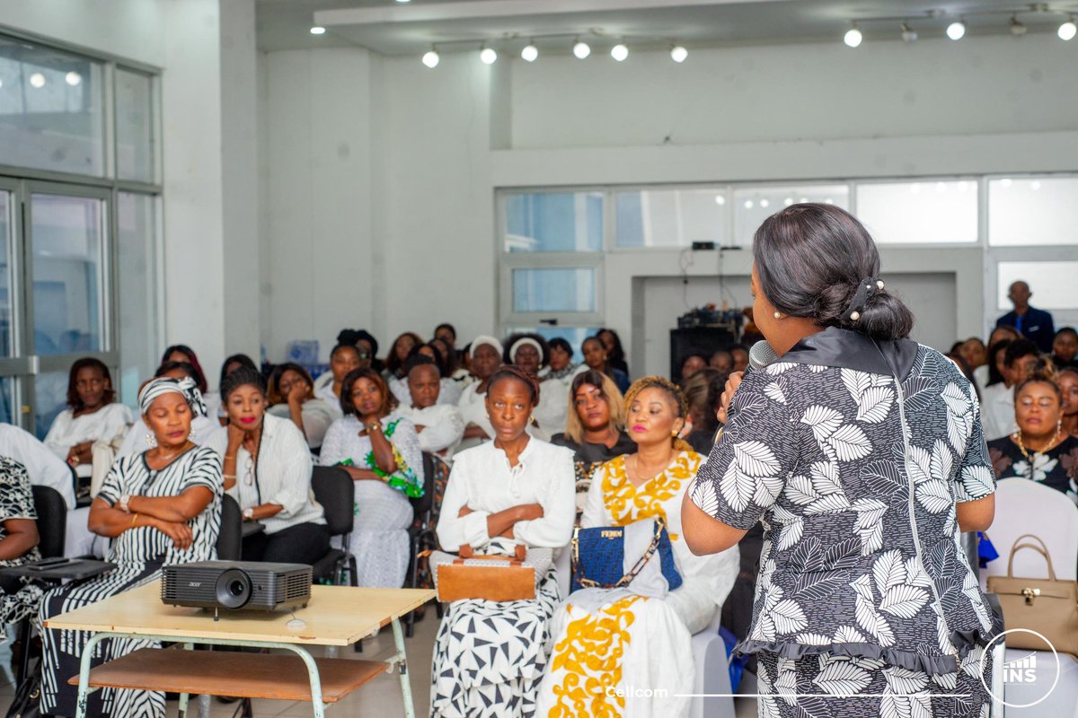 #RDC: JOURNÉE DE RÉFLEXION DE LA FEMME EN RAPPORT AVEC LES MISSIONS DE L'INS. un cadre mise en place par Madame <a href="/ElyseeChovu/">Elysée Chovu</a> ,D.G de l'INS envue d'améliorer les performances et d'accroître les compétences.
<a href="/7sur7_cd/">7SUR7.CD</a> <a href="/ONUFemmesRDC/">ONU Femmes RDC</a> <a href="/UNFPARDC/">UNFPA-RDC</a> <a href="/PlanRdc/">Ministère du Plan et de la C.A.D 🇨🇩</a> <a href="/PrimatureRDC/">Primature de la République Démocratique du Congo</a> <a href="/Presidence_RDC/">Présidence RDC 🇨🇩</a>