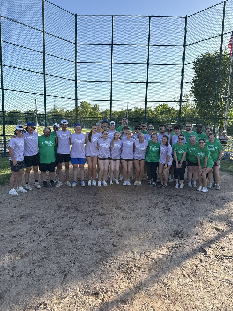 amanda_graser's tweet photo. It was a great effort by staff but the seniors had a big last inning and won! It was a great evening!! Thank you Seniors for a great 4 years!! You have set the expectation for the underclassman! 💙💛 https://t.co/SPjYaMzHCV