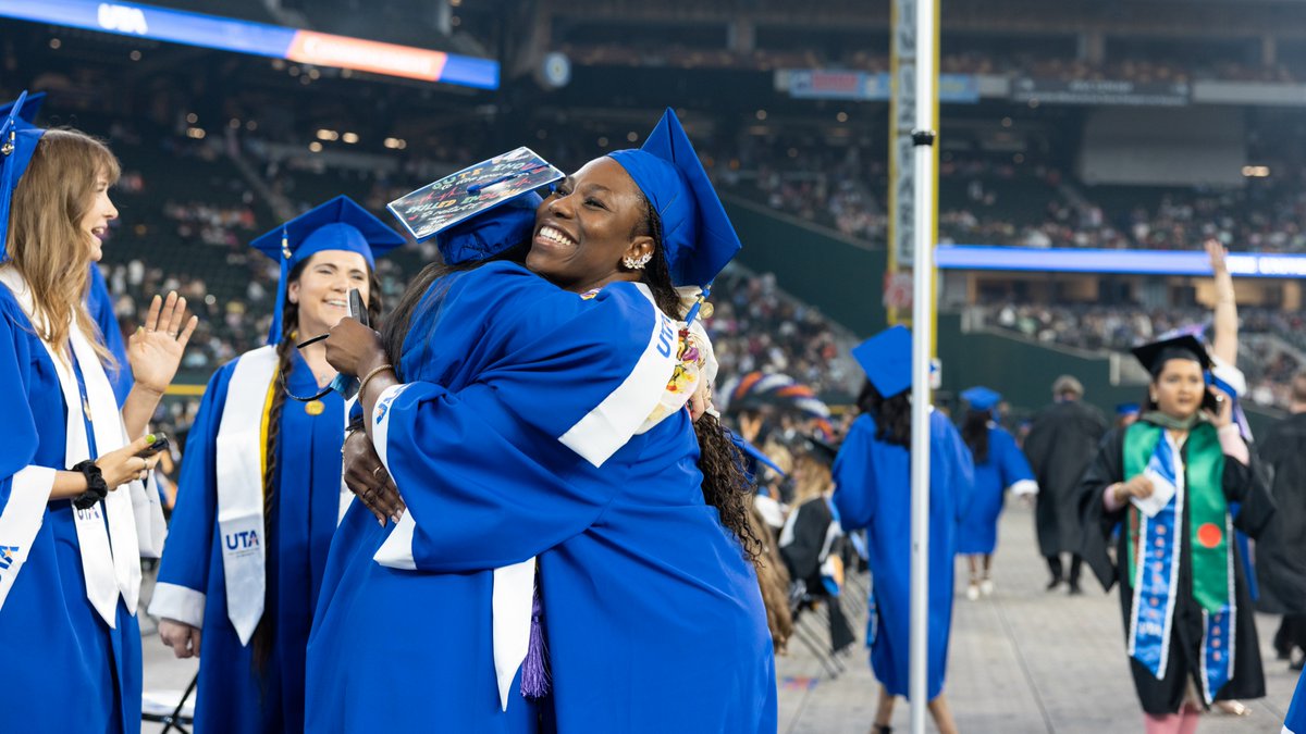UTArlington's tweet photo. Congrats to our newest graduates from the College of Nursing and Health Innovation, the College of Education, and the School of Social Work!
#ForeverMaverick #UTA #CONHI #COED #SSW https://t.co/h09InqNoSn