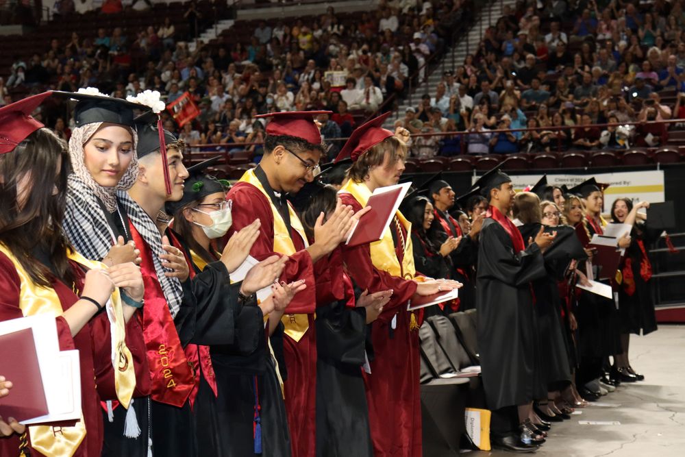 Ceremony Logistics for Las Cruces Public School Graduates lcps.net/o/chs/article/…