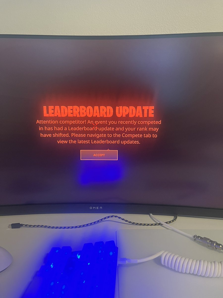 Latefn6's tweet photo. Got the bugha skin cheaters got banned. https://t.co/OHZHZTeFAa