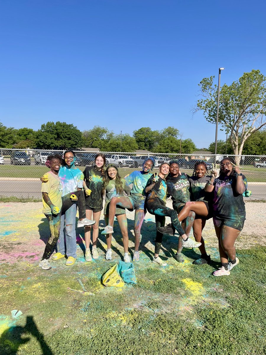 The Abilene High and Cooper High track &amp; field teams brought a burst of color and fun to Austin Elementary at their Color Run!