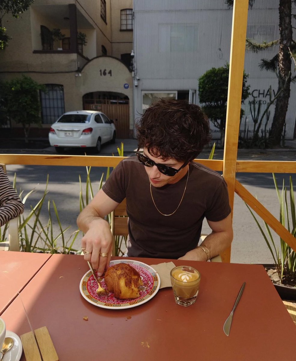 wallows archive (@wallowsarchive) on Twitter photo 