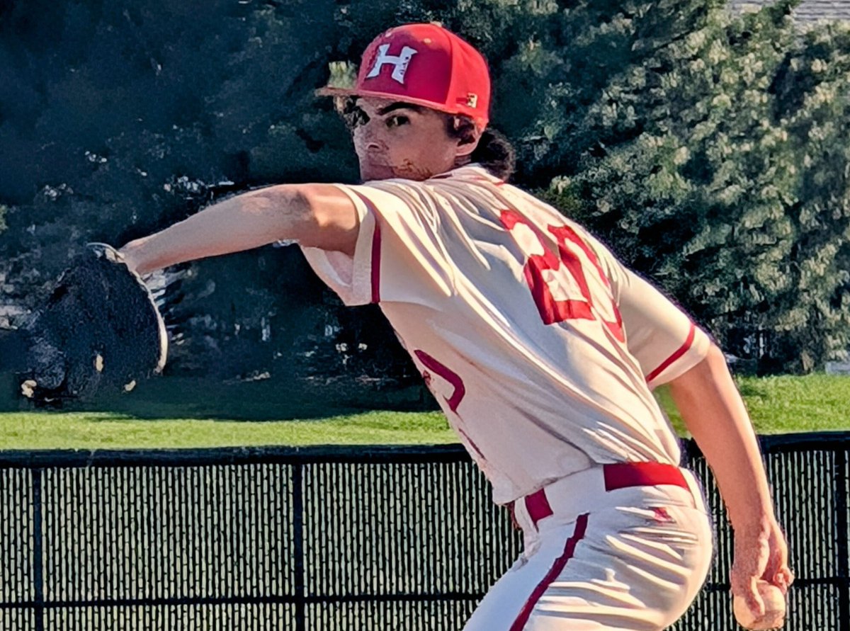 Final: Huntley 3, Dundee-Crown 2. Good game. Red Raiders sophomore Sean Dabe WP. Great in relief: 4 2/3 IP, 9 Ks.