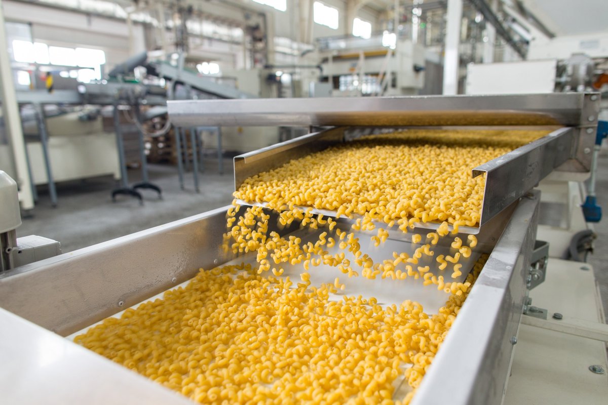 NewsMedical's tweet image. How Ultra-Processed Foods Are Made: Inside the Industry of Engineered Eating 🍟🧪🌍 news-medical.net/health/How-Ult… #UltraProcessed #FoodAdditives #Diet #Health #PublicHealth #Food #Science #NOVAClassification #ChronicDiseases #BigFood #Sustainability #ConsumerAwareness