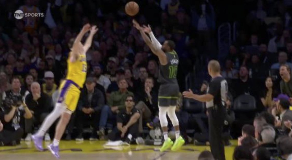 aamystanley's tweet photo. Mike Conley sank a dagger 3-pointer late in the 1st quarter to widen the Timberwolves’ lead. 📸👇 https://t.co/DywkoB2kMO