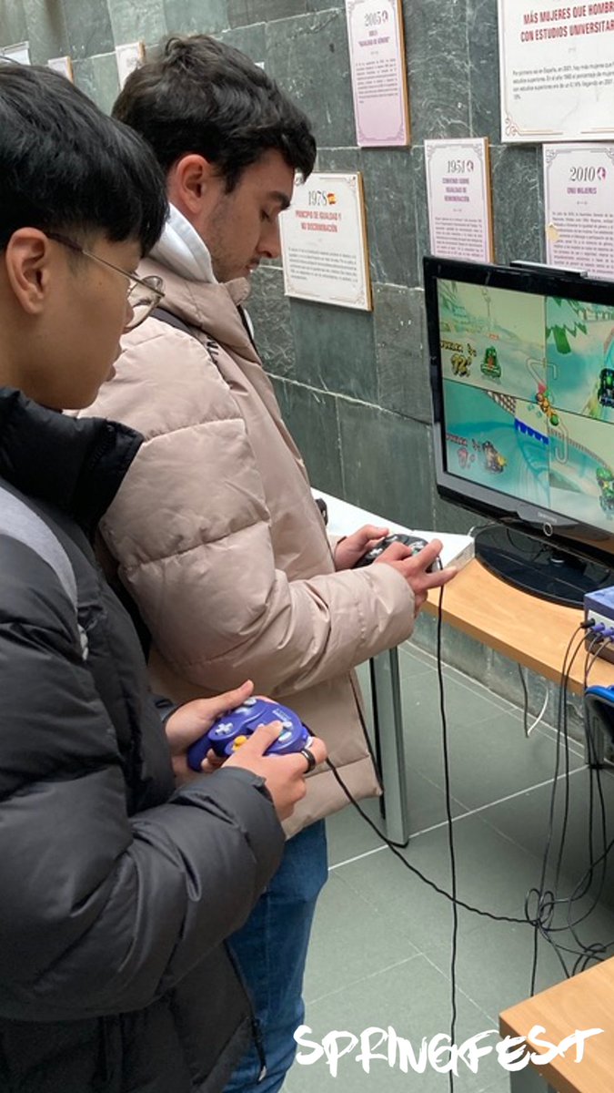 virtual_souls's tweet image. ¡Os pasamos algunas fotillos del evento que organizamos ayer para recaudar fondos para @juegaterapia! #Springfest2025