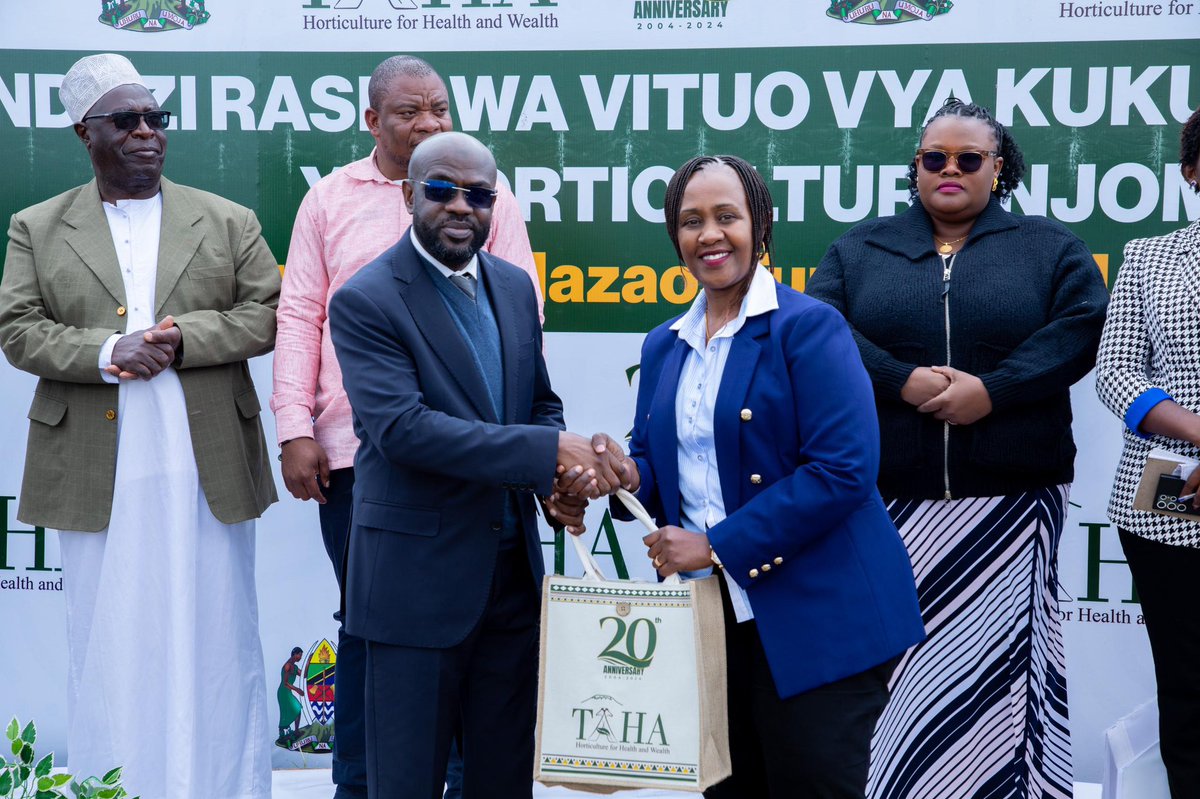 Jacqueline Mkindi (@mkindijackie) on Twitter photo In celebration a 20th anniversary, TAHA has unveiled five state-of-the-art avocado collection centers in Njombe! This step will invigorate the industry and uplift countless farmers' livelihoods. Heartfelt thanks to our partners <a href="/Sida/">Sida</a> <a href="/TradeMarkAfrica/">TradeMark Africa</a> <a href="/AGRA_Africa/">AGRA - Sustainably Growing Africa’s Food Systems.</a> for your support In celebration a 20th anniversary, TAHA has unveiled five state-of-the-art avocado collection centers in Njombe! This step will invigorate the industry and uplift countless farmers' livelihoods. Heartfelt thanks to our partners <a href="/Sida/">Sida</a> <a href="/TradeMarkAfrica/">TradeMark Africa</a> <a href="/AGRA_Africa/">AGRA - Sustainably Growing Africa’s Food Systems.</a> for your support
