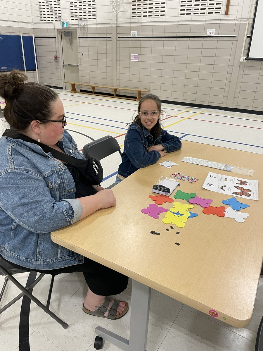 United Way Regina (@unitedwayregina) on Twitter photo Springtime Fun at <a href="/DeshayeCatholic/">Deshaye Catholic</a>! 🦋🐾🐑🦙 Families enjoyed a petting zoo, Storywalk, and butterfly crafts. Everyone went home with animal-themed books 📕 📚 and dairy snacks. Thanks, Deshaye Elementary, for inviting Family Literacy Hub! 😊 #FamLitHub Springtime Fun at <a href="/DeshayeCatholic/">Deshaye Catholic</a>! 🦋🐾🐑🦙 Families enjoyed a petting zoo, Storywalk, and butterfly crafts. Everyone went home with animal-themed books 📕 📚 and dairy snacks. Thanks, Deshaye Elementary, for inviting Family Literacy Hub! 😊 #FamLitHub
