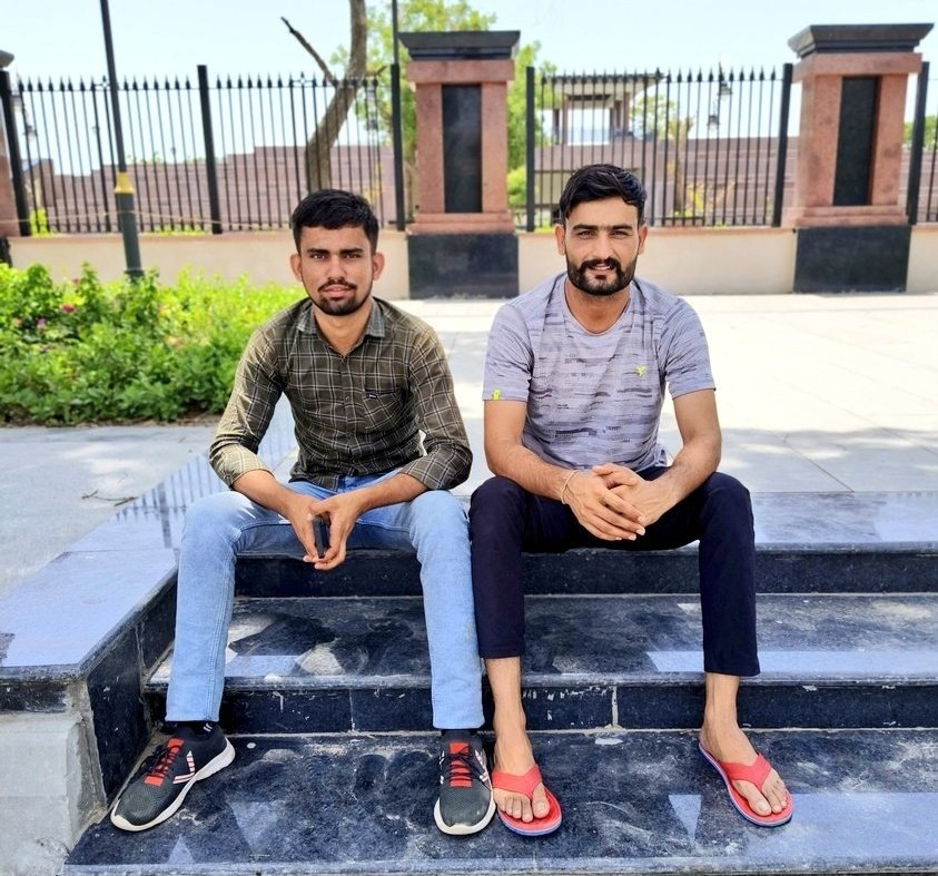 बेरोजगारी अर यूवावां री समस्यानै सोशल मीडिया रो माध्यम सूं उचक आवाज देण वाला म्हारा भाई भैराराम बेड़ा ने जनम दिन री घणी-घणी मोकळी बधाई अर शुभकामना।

ईश्वर थानै लंबी उमर, चोखी सेहत अर बेमिसाल कामयाबी देवे।

#HBDbherarambera <a href="/JATbera1/">Bhera ram</a> 😊❣️