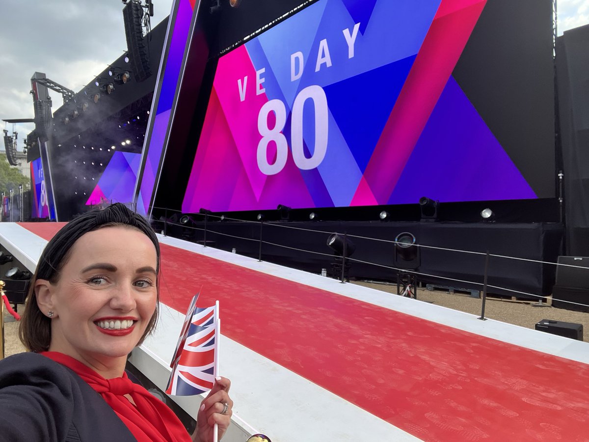 The event at Horse Guards for @veday80 was absolutely incredible. It was a huge honour to be there representing the <a href="/qarancassn/">QARANC Assn Official</a>. So proud of all the incredible veterans who shared their stories ❤️🤍💙. So lovely to see The Royal Family too.