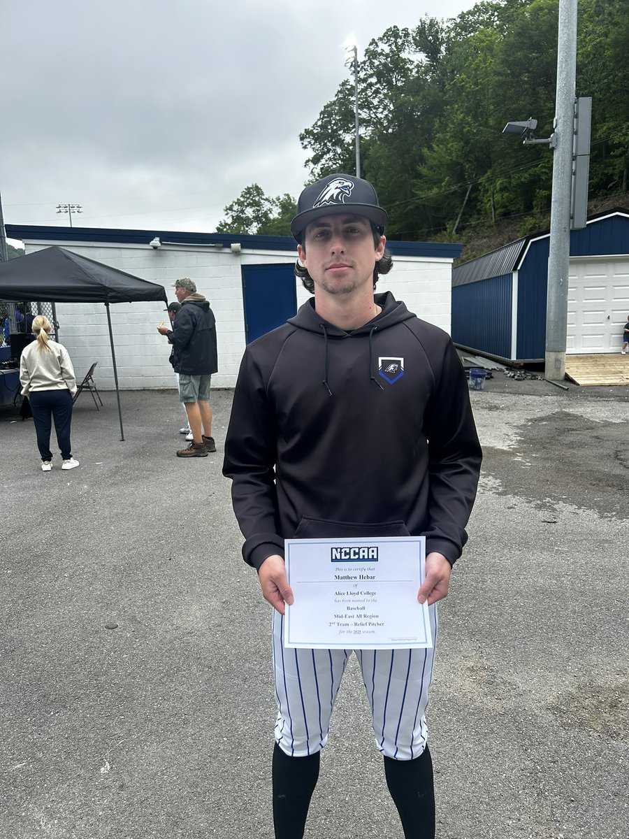 JenniferHebar's tweet photo. Way to go Matthew!! We are very proud of you! https://t.co/gTGBZCrT8y