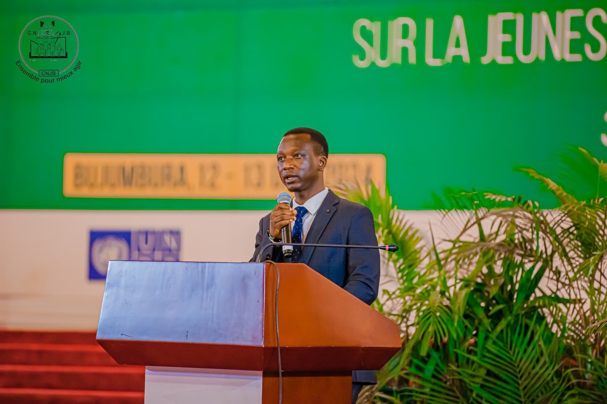 🇧🇮 Le 12.12.2024, le #Burundi a marqué l’histoire en accueillant la 3e Édition du Dialogue Continental sur la #Jeunesse, #Paix et la #Sécurité. Retour sur image sur un moment fort où +1000 jeunes africains ont affirmé leur engagement pour un avenir pacifique
#Rétrospective  #CNJB