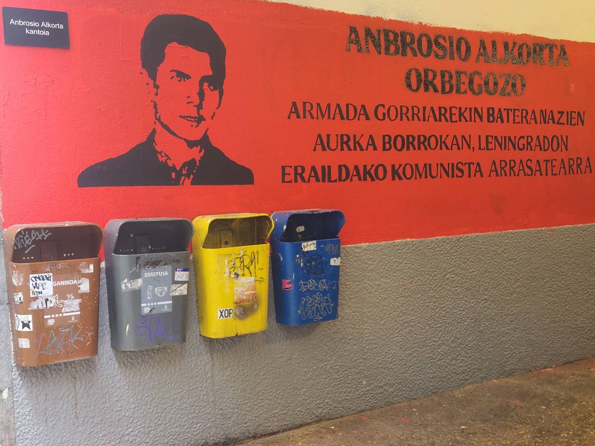Gaur 80 urte bete dira Sobietar Batasunak Alemania nazia garaitu zuenetik.
Anbrosio Alkorta 1941-1944 urteen bitartean Leningradon nazien aurka borrokan eraildako arrasatearra izan zen.
Gaurko egunez Anbrosioren figura ekarri nahiko genuke gogora.
Faxismoaren aurka borrokatu!