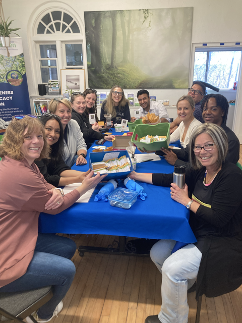 🦋Huge thanks to this team from Boehringer Ingelheim who made 316 seed packets we can distribute to the community to grow more pollinator-friendly wildflowers like Milkweed for endangered Monarch Butterflies. And they put together 100 clean up bundles for our Community Clean Up!