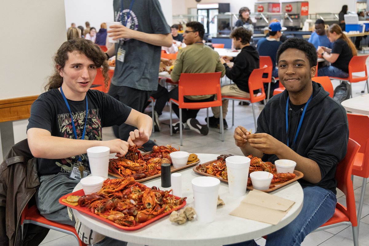 LSMSA's tweet image. The storms that blew through on Tuesday couldn't stop us from celebrating the end of the year with a proper #crawfish boil—we just had to move it indoors! 😍 Thanks to everyone who pitched in to make it a success.