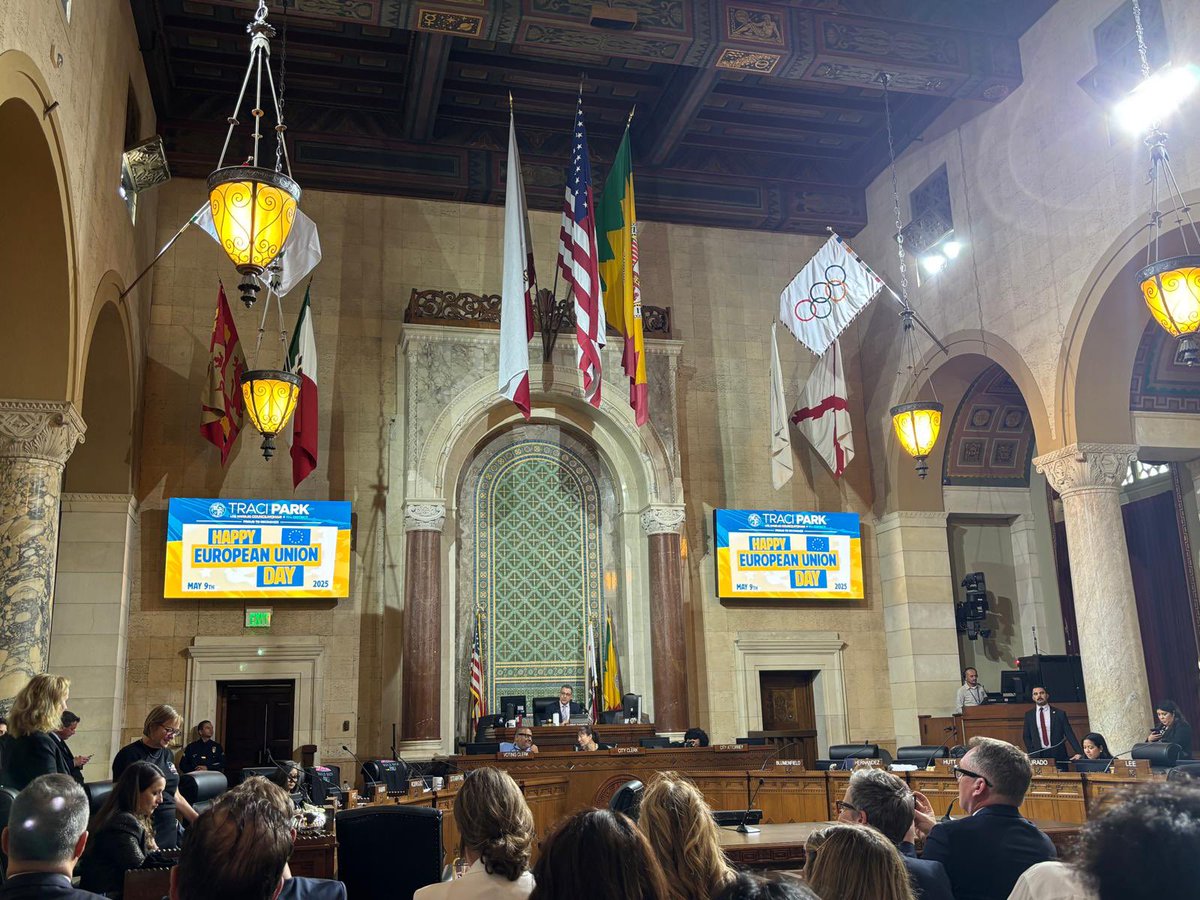 Consulate General of Ireland, Los Angeles (@irelandinla) on Twitter photo Wonderful to celebrate Europe Day at <a href="/LACity/">City of Los Angeles</a> Hall with our fantastic European consular colleagues - huge thanks to Consul General of Poland, Paulina Kapuลciลska and to Councilmember <a href="/TraciParkforLA/">TraciParkforLA</a> for driving the event! ๐ช๐บ๐ฎ๐ช Wonderful to celebrate Europe Day at <a href="/LACity/">City of Los Angeles</a> Hall with our fantastic European consular colleagues - huge thanks to Consul General of Poland, Paulina Kapuลciลska and to Councilmember <a href="/TraciParkforLA/">TraciParkforLA</a> for driving the event! ๐ช๐บ๐ฎ๐ช