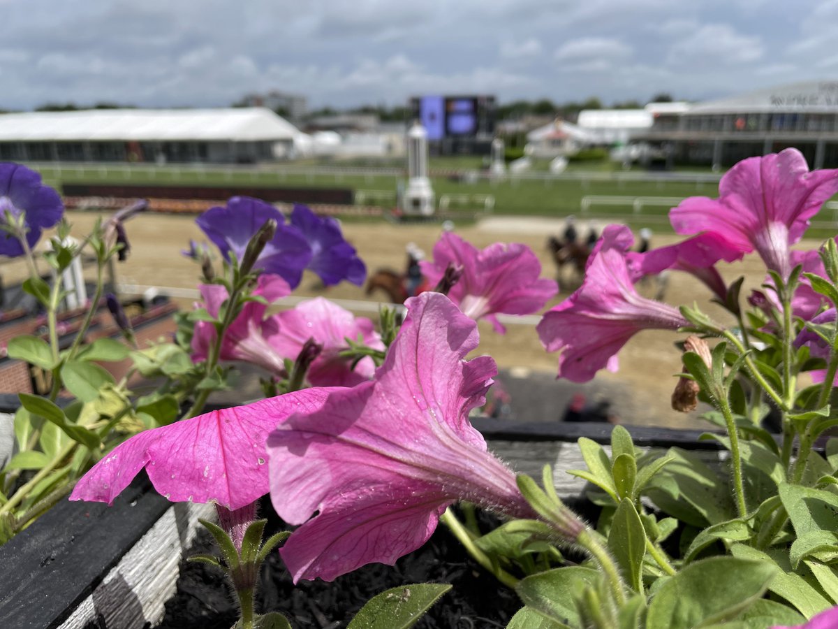 ScottWykoffWBAL's tweet image. And they’re off! Happy @PimlicoRC Opening Day for the @PreaknessStakes Meet at #OldHilltop The 1st @PimlicoRC Opening Day was 155 years ago &amp;amp; this is the last as we know it now w/construction of a new #Pimlico beginning this summer. Racing continues Sat/Sun
#Preakness150 #HiHo