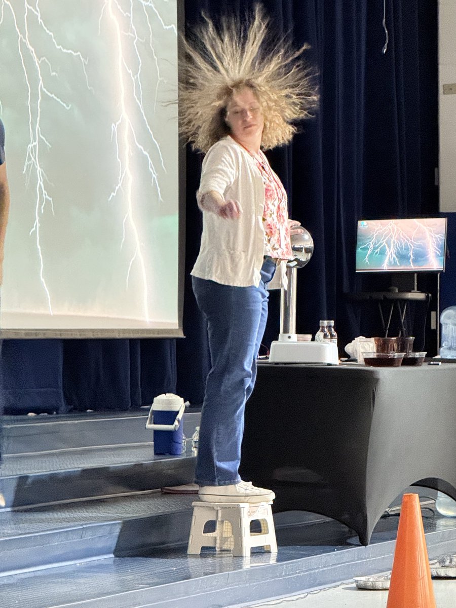The severe weather assembly this morning was electrifying! Thank you ⁦<a href="/ivyhillpta/">Ivy Hill PTA</a>⁩ #ivyhillleague