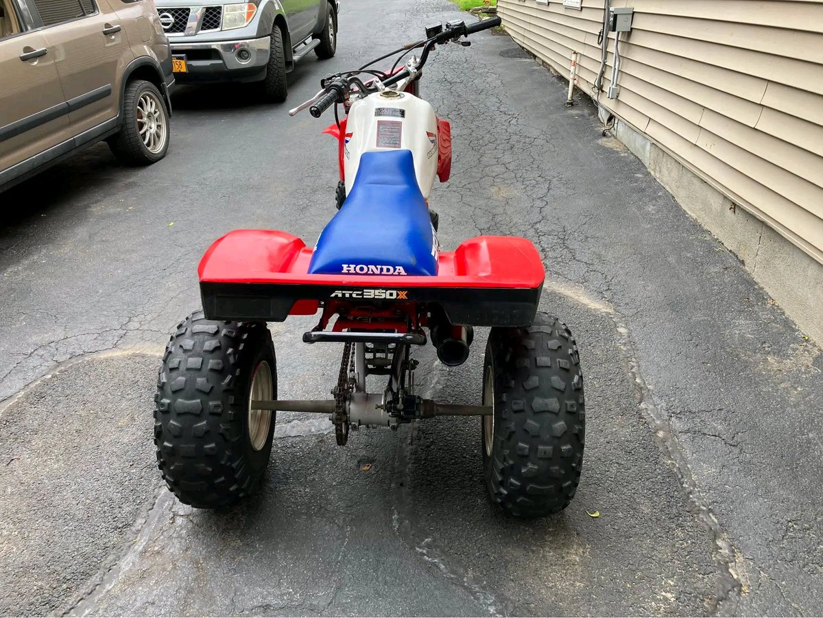 travis_gisclair's tweet photo. 1985 350 X everything works runs great bikes p.m. me if interested thanks
#banshee #raptor #yfz #trx #yamaha #yamahabanshee #aty #honda #bansheelife to #bikelife #stroke #quadlife #dragbanshee #ltr #atvlife #quad #suzuki #yamaharaptor #bansheebikes #atvriding #sheeclub #dragdune https://t.co/WLALVCdE6v
