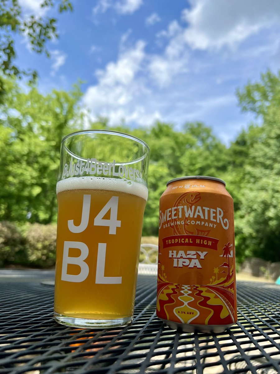 Just For Beer Lovers (@just4beerlovers) on Twitter photo Starting off this weekend with a hazy IPA. Enjoy your Friday #beerlovers <a href="/CrystalStayCool/">Crystal๐</a> <a href="/RealBMaxwell/">Brian Maxwell ๐ป๐</a> #TGIF Starting off this weekend with a hazy IPA. Enjoy your Friday #beerlovers <a href="/CrystalStayCool/">Crystal๐</a> <a href="/RealBMaxwell/">Brian Maxwell ๐ป๐</a> #TGIF
