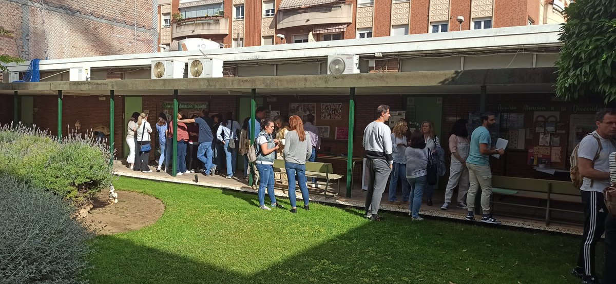 No hay palabras para agradecer la generosidad educativa que desprenden las comunidades de aprendizaje de nuestra provincia. GRACIAS a todxs <a href="/ceppenarroya/">CEP Peñarroya-Pvo</a> <a href="/ceppriegomonti/">CEP Priego Montilla</a> <a href="/cepcordoba/">CEP Córdoba</a> <a href="/luna_br21/">Luna</a> <a href="/soleilserrano/">Soledad</a> <a href="/r3108aj/">Rosa Arcos</a>
Y enhorabuena a los participantes y los y las ponentes ❤️