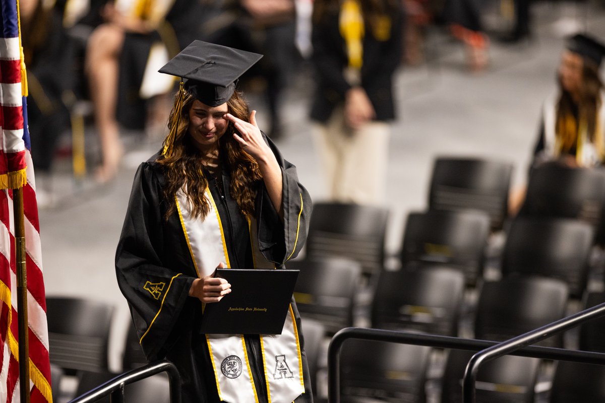 appstate's tweet photo. The tassels have turned and these @AppStateCAS students are now @appalumni! Mountaineers then, Mountaineers now and Mountaineers forever. Congratulations, grads! #AppState25 https://t.co/pC2RQl4Vst