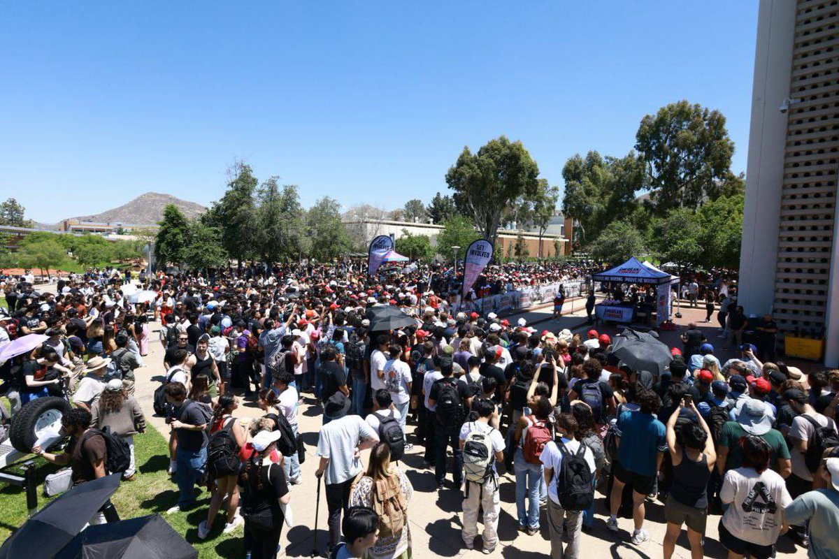 charliekirk11's tweet photo. Incredible turnout for our SPRING TOUR FINALE today at University of California Riverside. 

So proud of Turning Point USA, the students, and everyone who helped make this tour a massive success. 

There is nothing like seeing thousands of kids proudly support their country and this movement. 

ONTO THE NEXT 🇺🇸