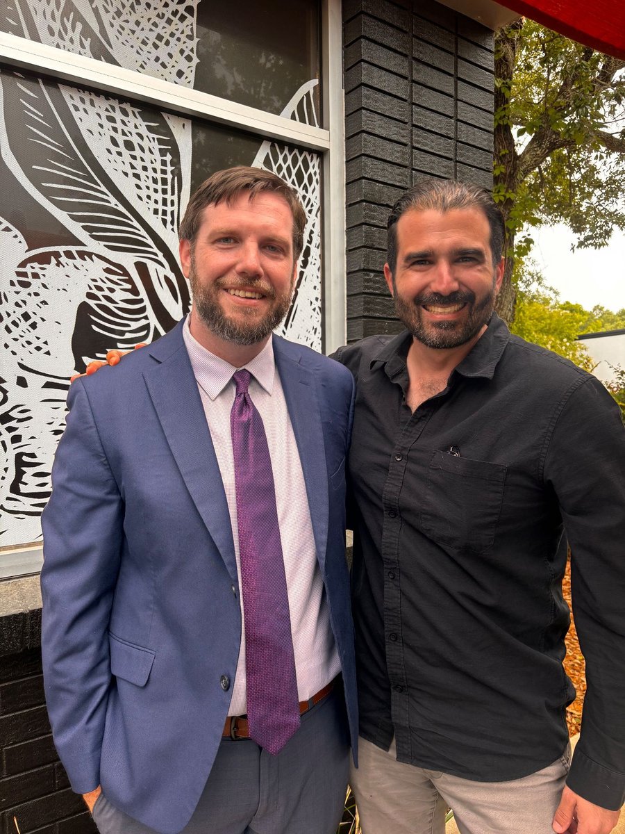 therealjoshweil's tweet photo. I had a great day in Tallahassee meeting with local party leaders, and getting caught up with Martin O'Malley, the greatest resource we have on understanding and combatting the current threat to Social Security.
#NotDoneFighting https://t.co/NJa9NmGzOa