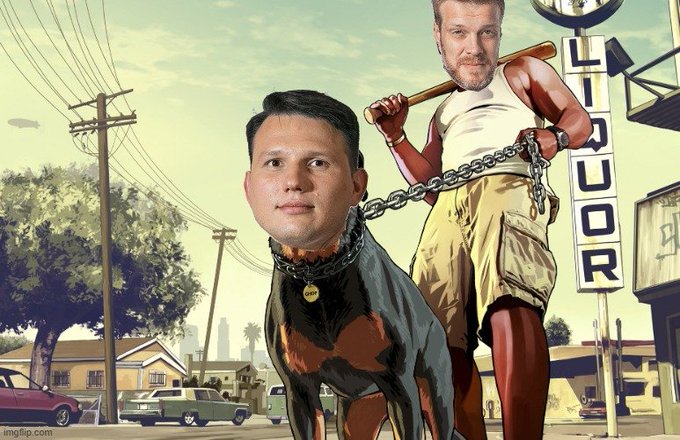 GqiP22xWoAAt6RR?format=jpg&name=small