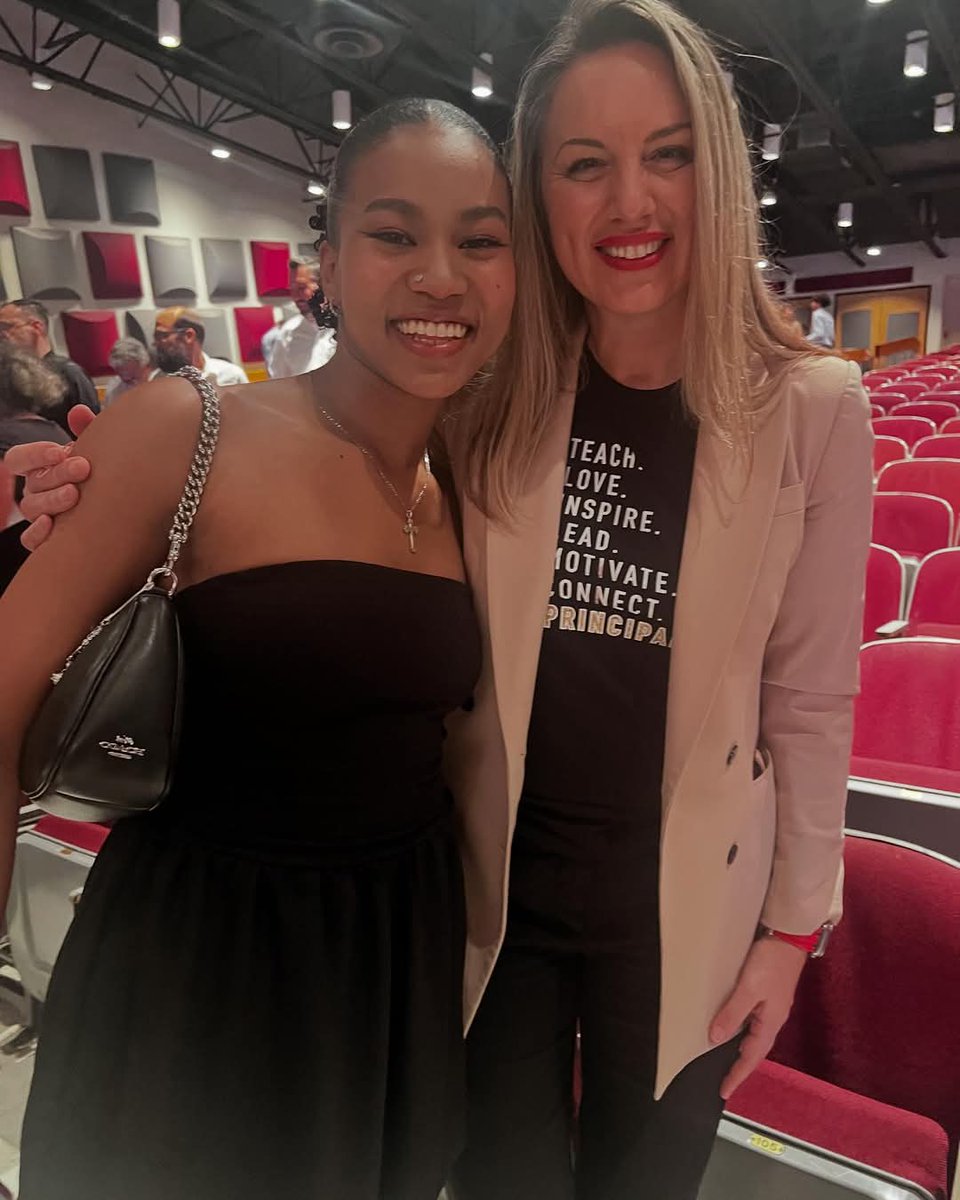 <a href="/Principal_CCHS/">Principal Perkovic</a> One of your scholars over here <a href="/UCFKnights/">UCF Knights 🌴</a>
Headed to UCF
#ProudAuntieOverHere